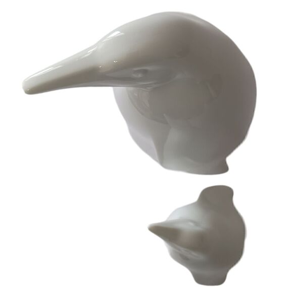 2 Otagiri Porcelain Penguin Figures Japan OMC White Vintage Holiday Winter Decor - Picture 6 of 16